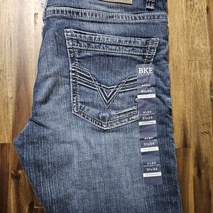BRAND NEW Bke jeans